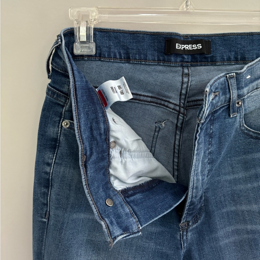 Express Jeans - Picture 3 of 3